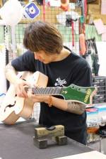 Ken Yokoyama、Gretsch Guitarの132年の歴史において、初の日本人ギタリストのシグネチュア・モデル今秋発売決定！米本国サイトにも登場